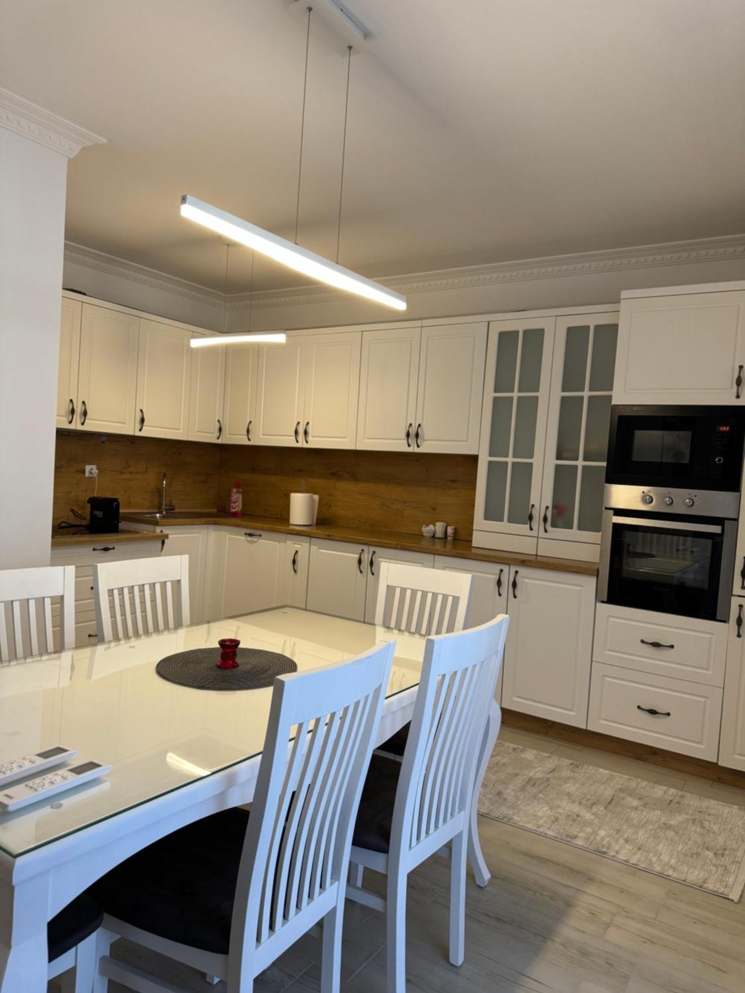 Penthouse Exclusive Apartman Pristina Kültér fotó